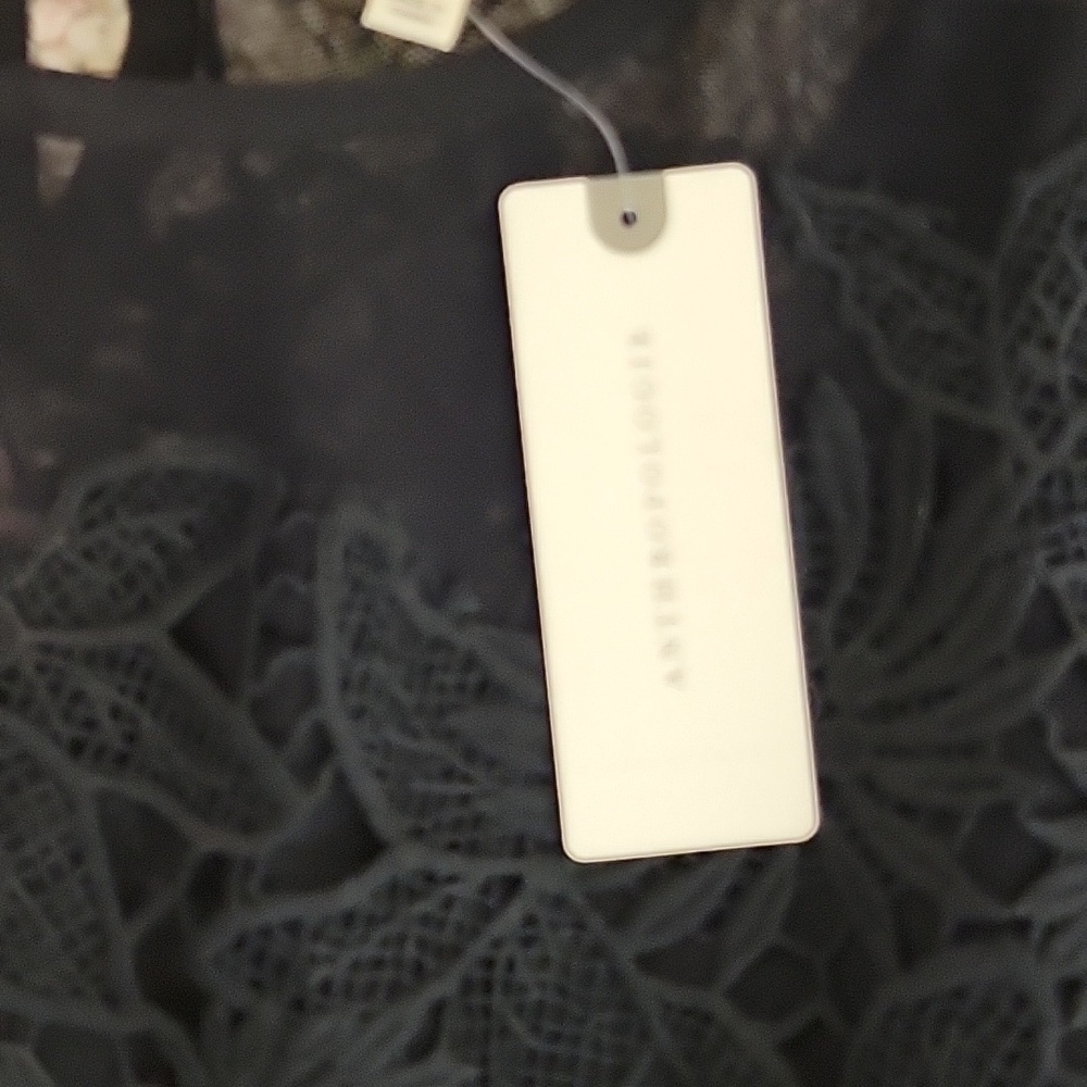 Deletta From Anthropologie Elegant Black & Navy Fade Lace Peplum Top, New Small - Picture 7 of 9